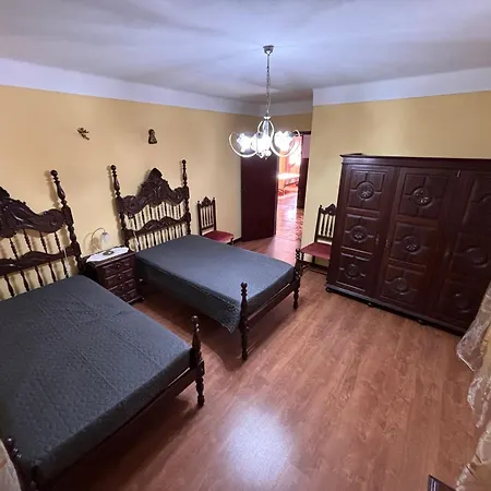 Casa Dos Neto Santiago Casa de Férias Anadia