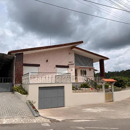 Casa Dos Neto Santiago *